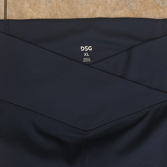 DSG - Navy Flare Leggings - Picture 2 of 6